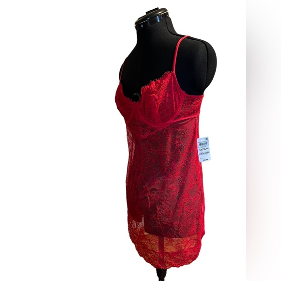 NWT International Concepts Lace Cupped Chemise/Panty 2 piece set Red - Picture 3 of 7